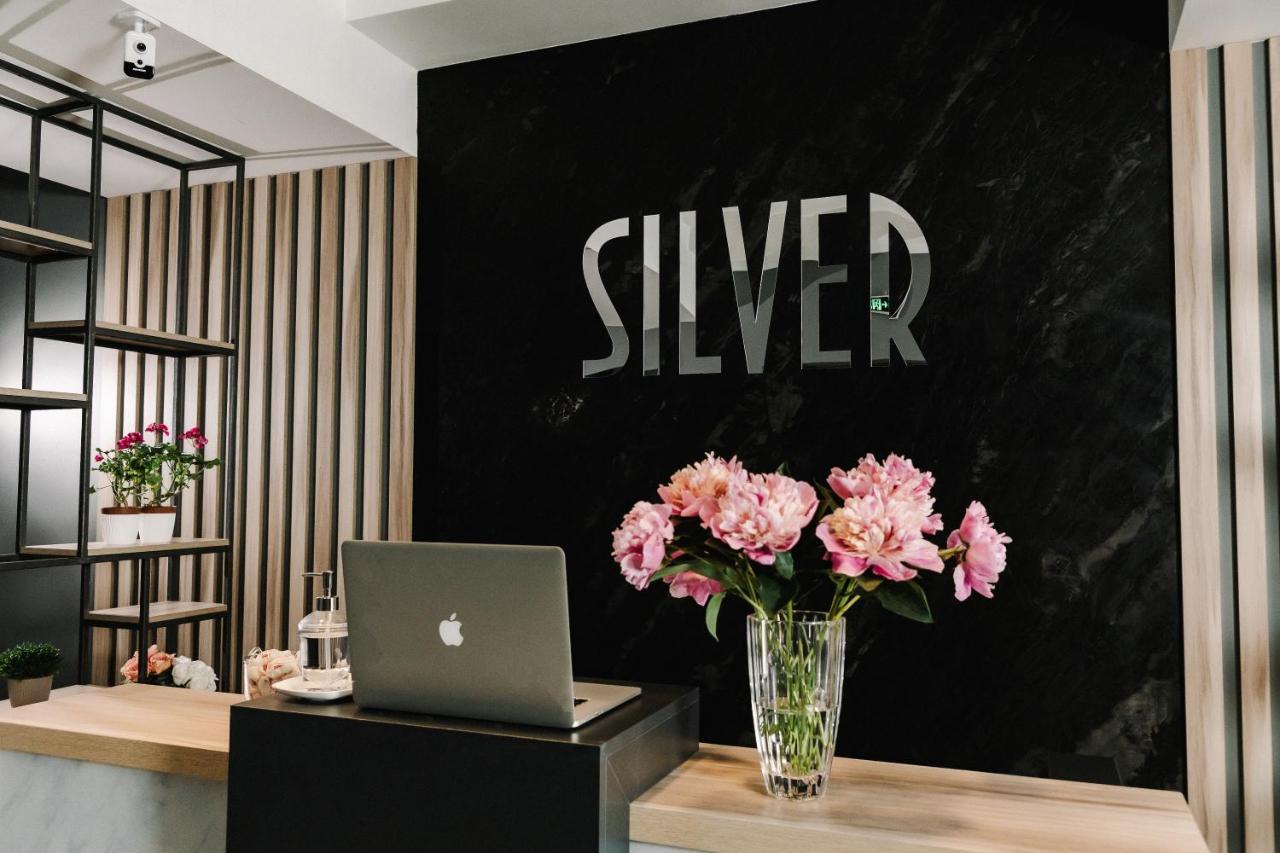 איוונו-פרנקיבסק Готельно-Рестораний Комплекс Silver מראה חיצוני תמונה